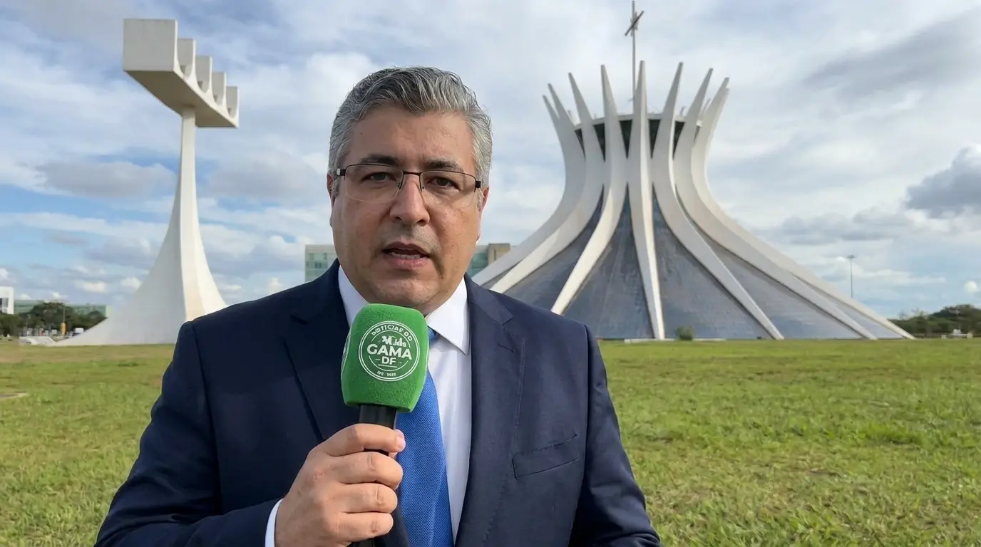 Câmara Legislativa de Brasília debatendo 48 projetos importantes